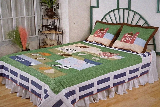 Farmhouse Patchwork Quilt Set 3 Pc Full Queen Barn Animal Cotton Bedding